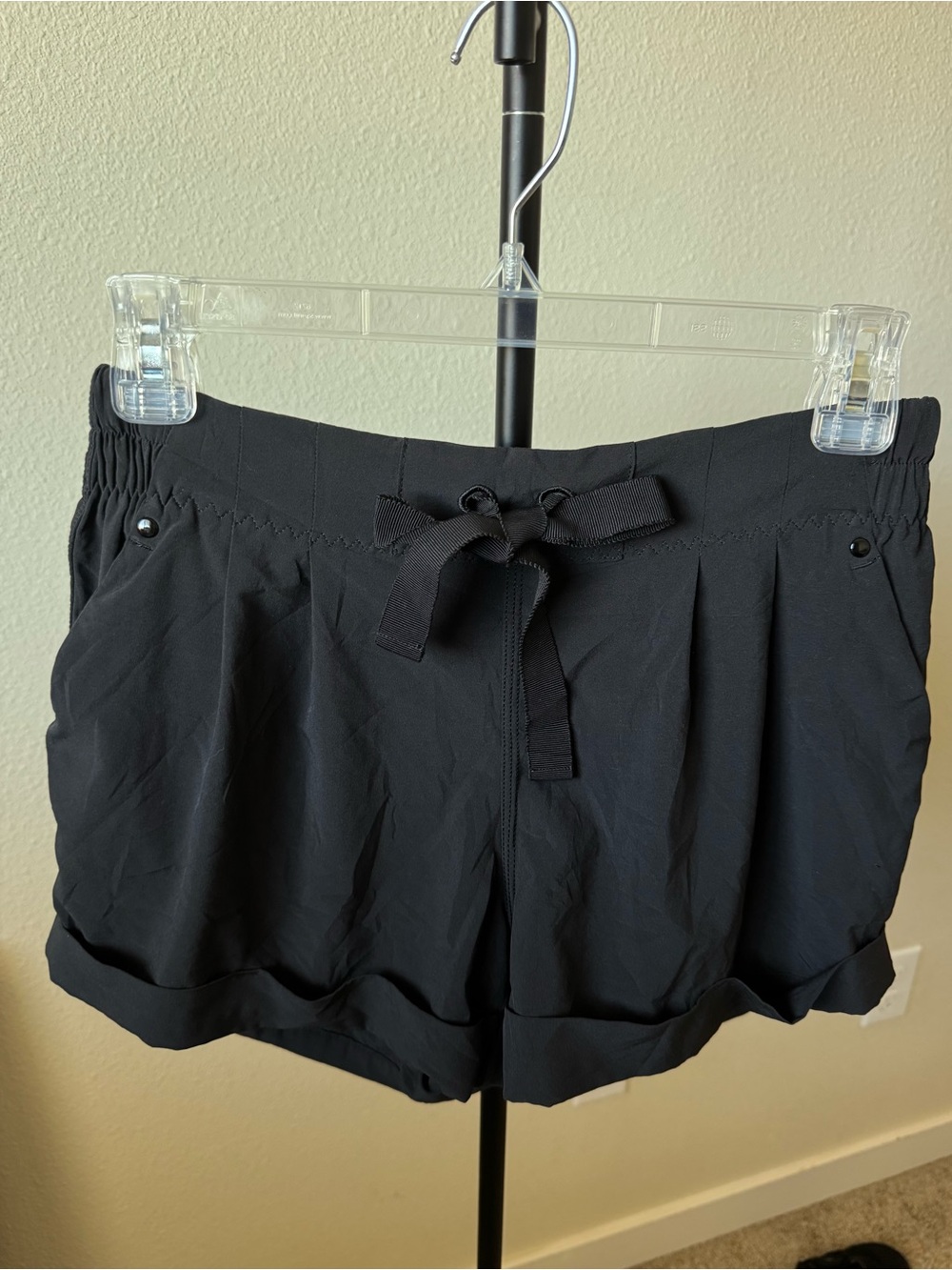 Lululemon Spring Break Away Black Shorts